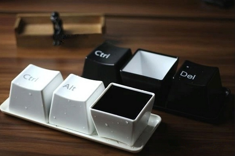 Keyboard Keys Cups