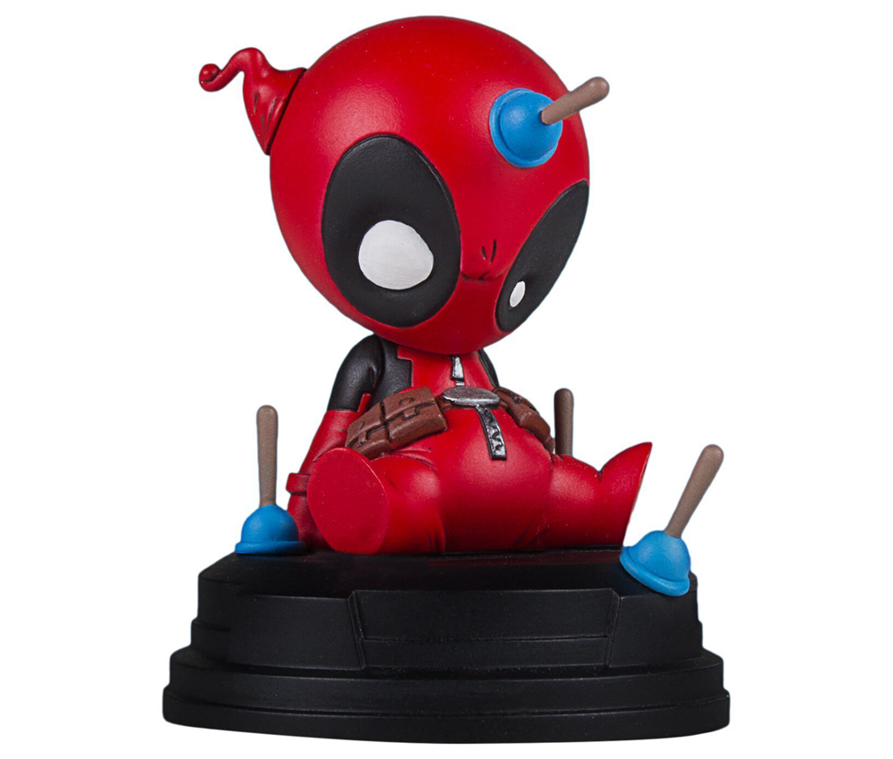 Gentle Giant Deadpool Statue