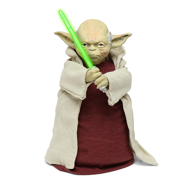 Light up Yoda tree topper